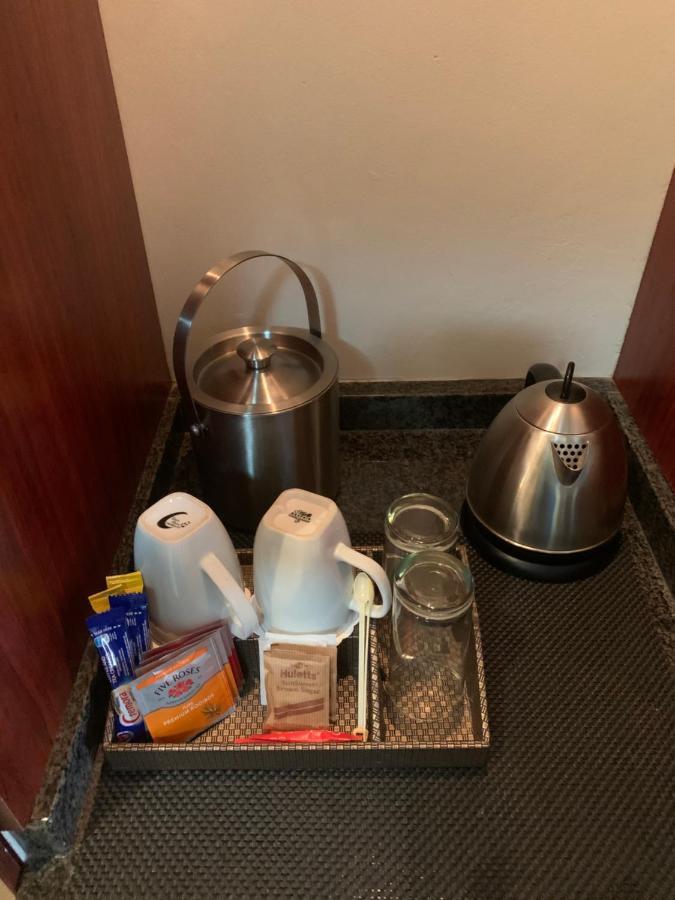 Royal Hotel Πολοκουάνε Εξωτερικό φωτογραφία